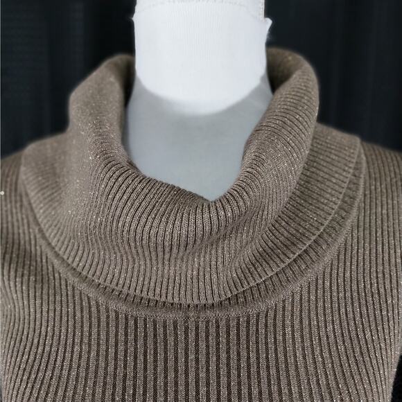 CALVIN KLEIN! RICH TAUPE BEIGE/TAN W/GOLD METALLIC KNIT SWEATER DRESS! SZ M - Picture 4 of 8